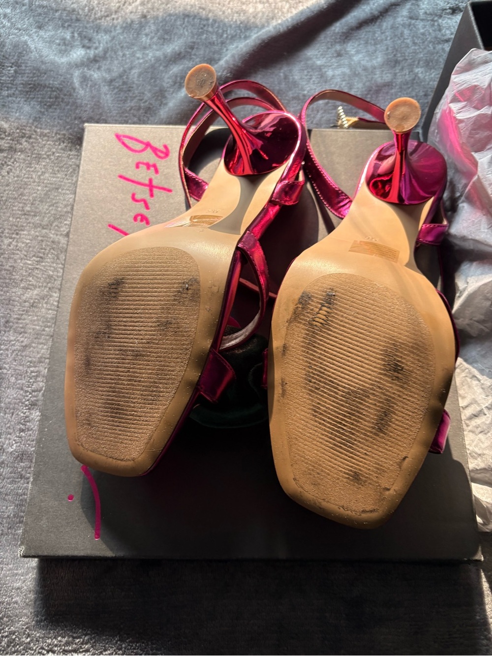 Betsey Johnson Rose Heels - Picture 3 of 5